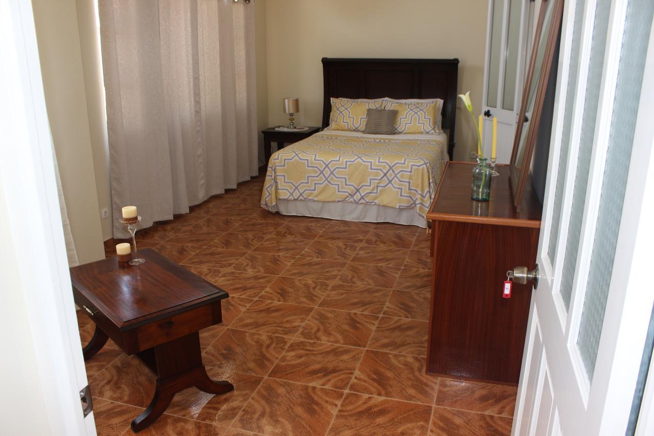 Hotel Cruz Grande-Brava Vila Nova Sintra Eksteriør billede