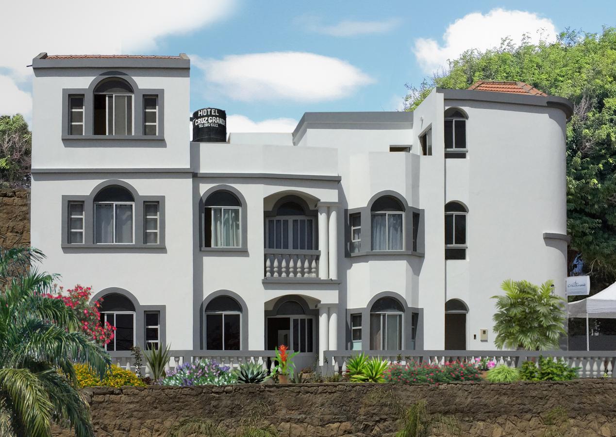 Hotel Cruz Grande-Brava Vila Nova Sintra Eksteriør billede